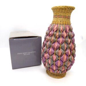 Vintage Avon Wicker Pastel Basket Bud Vase  Ceramic Insert 7" NOS